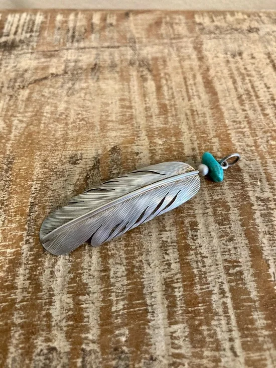 Vintage Sterling Silver HJ Chavez Signed Feather Pendant with Turquoise Accent - Picture 11 of 12
